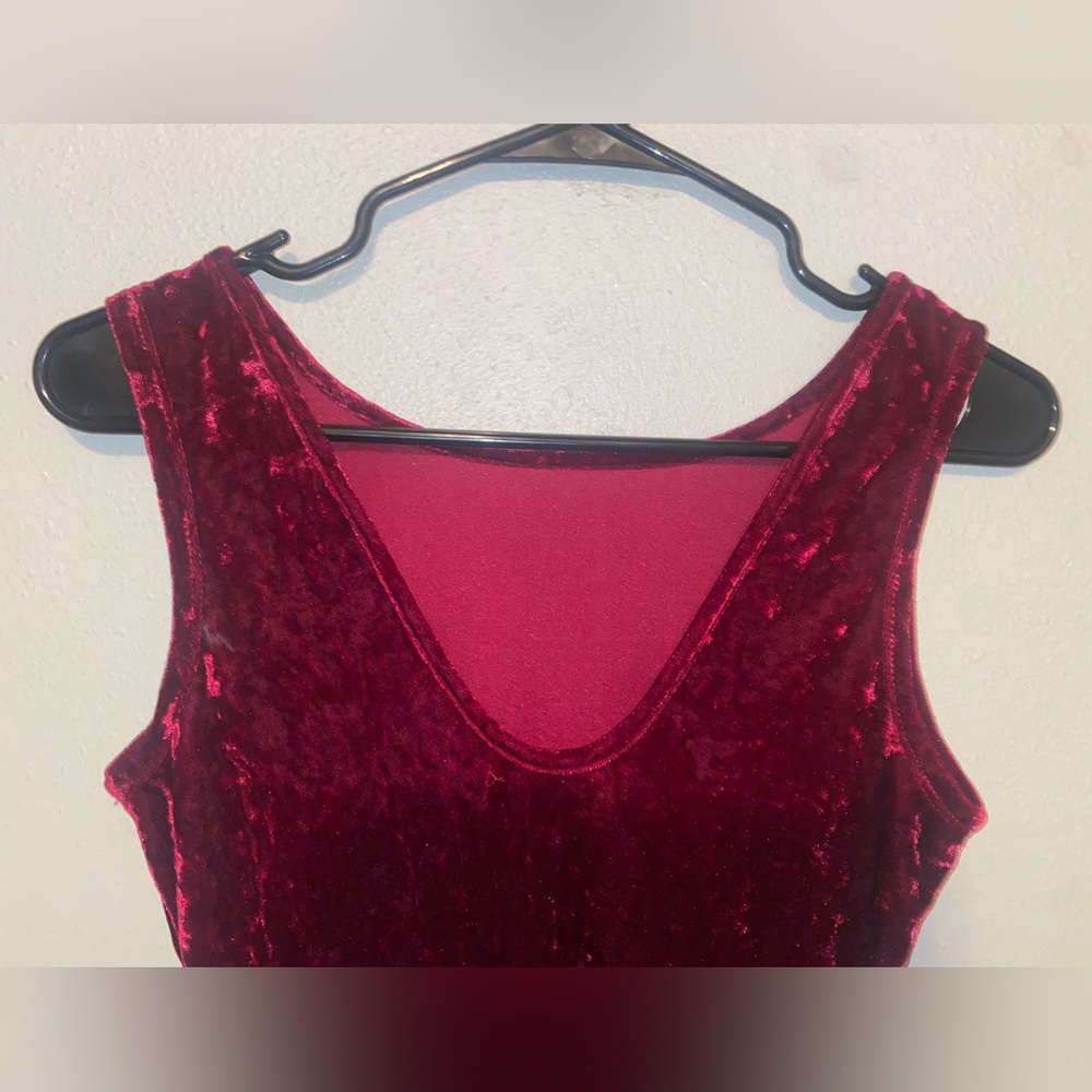 Red velvet mini dress - Picture 3 of 5